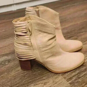 Sundance Italian leather Western strappy block Heel Booties size EU 40 us 9